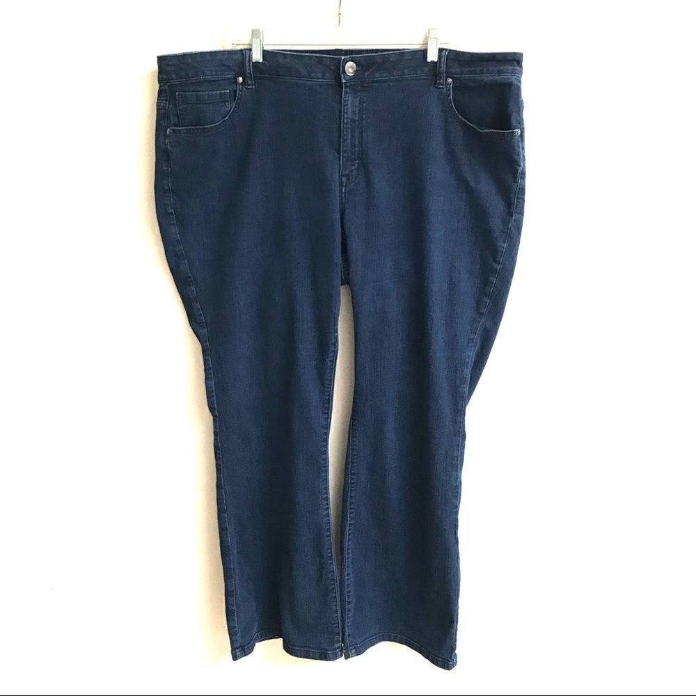 Lane Bryant essential denim boot cut jeans 26